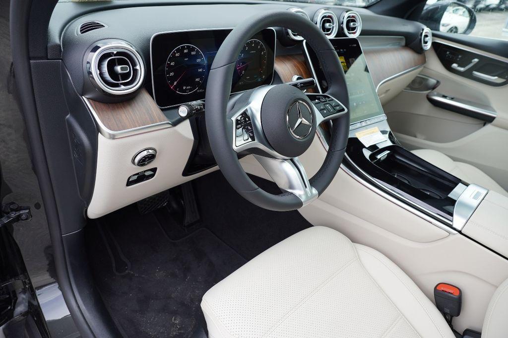 new 2025 Mercedes-Benz GLC 300 car, priced at $54,639