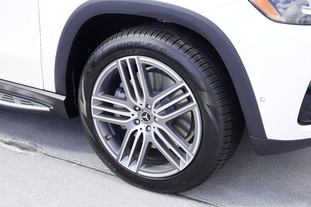 new 2026 Mercedes-Benz GLS 450 car, priced at $97,065