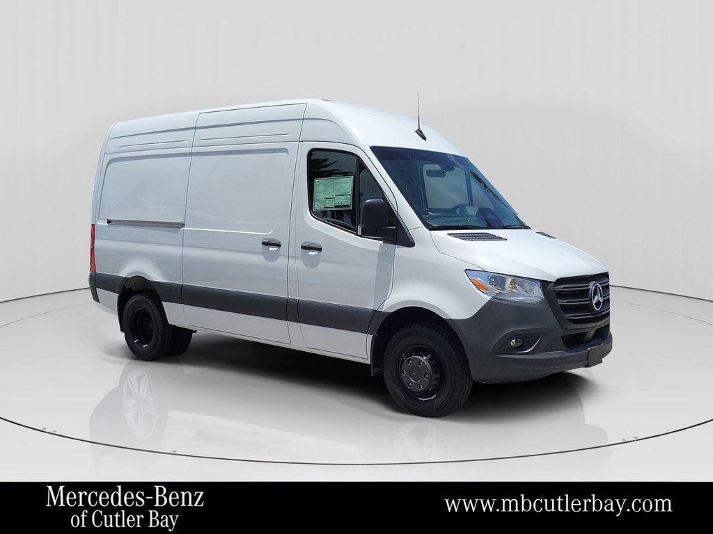 new 2025 Mercedes-Benz Sprinter 3500 car, priced at $67,171