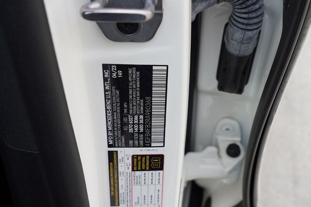 used 2024 Mercedes-Benz GLE 350 car, priced at $50,892