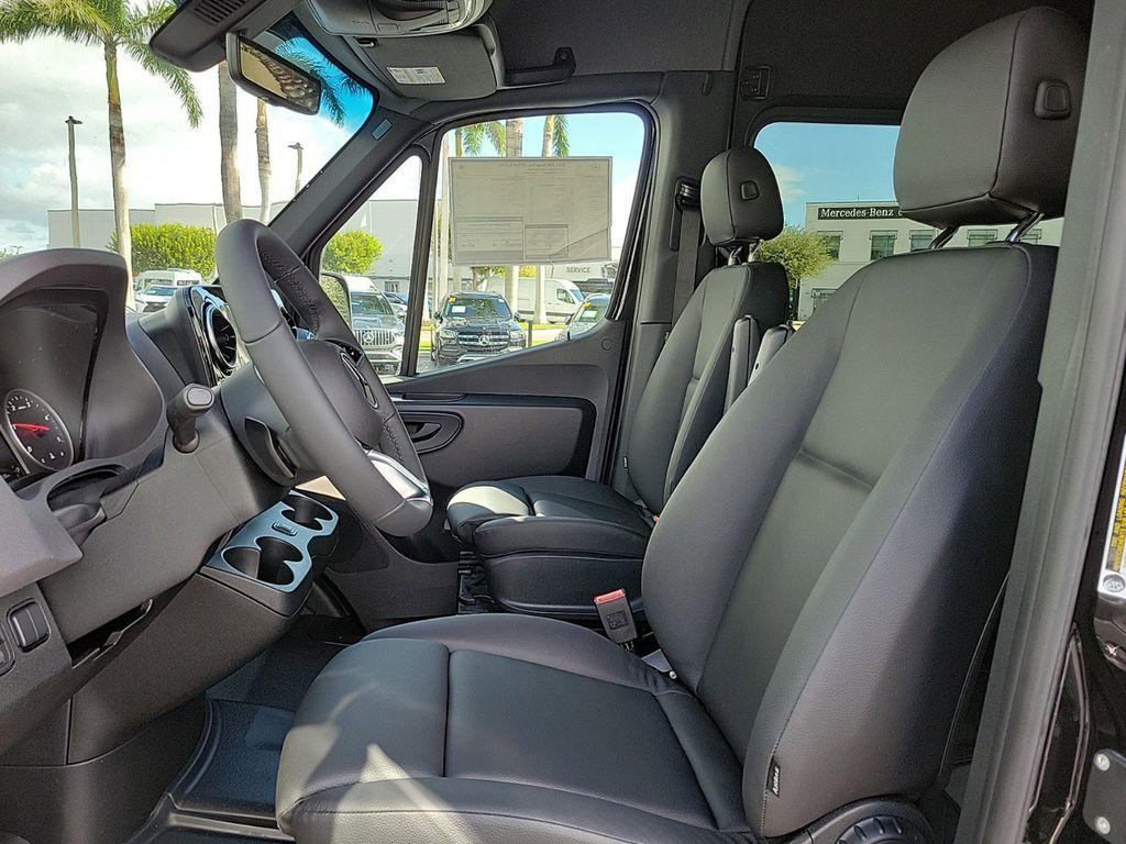 new 2025 Mercedes-Benz Sprinter 2500 car, priced at $90,104