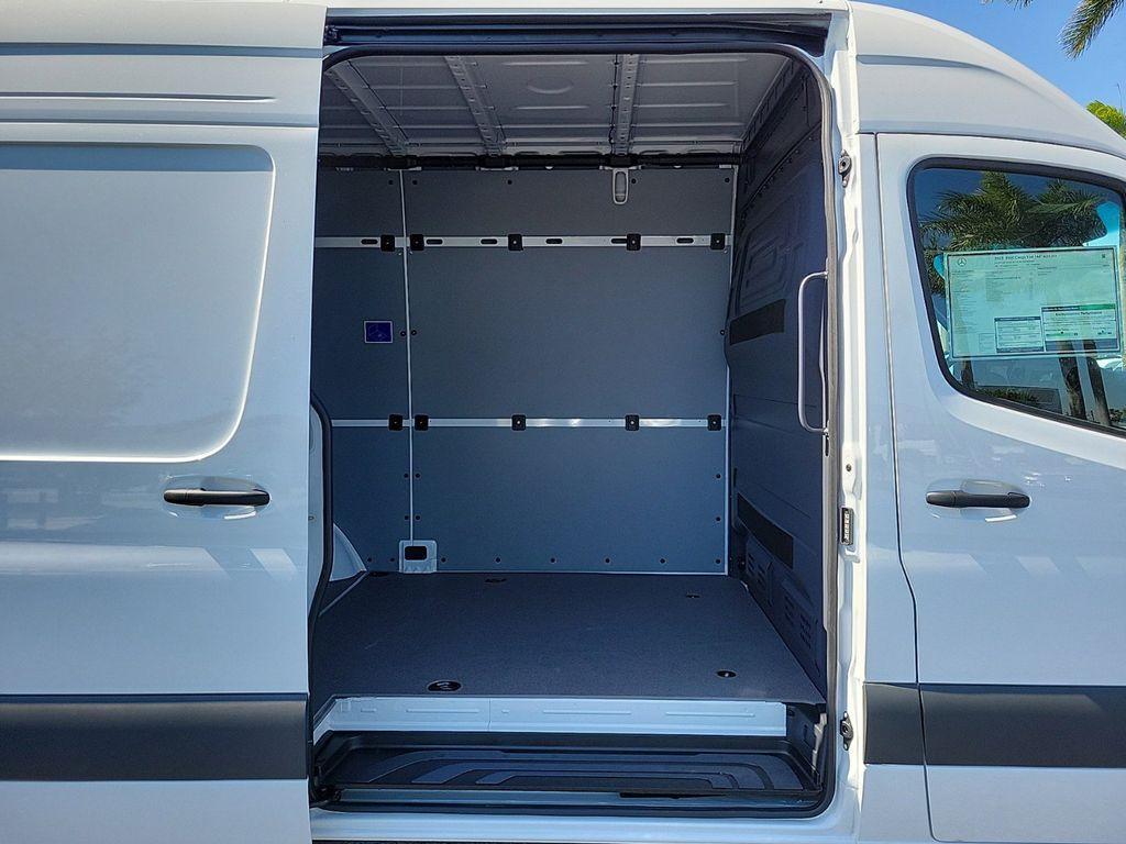 new 2025 Mercedes-Benz Sprinter 2500 car, priced at $60,305