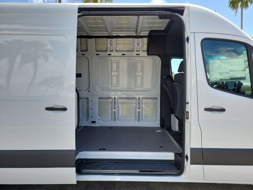 new 2025 Mercedes-Benz Sprinter 2500 car, priced at $64,362