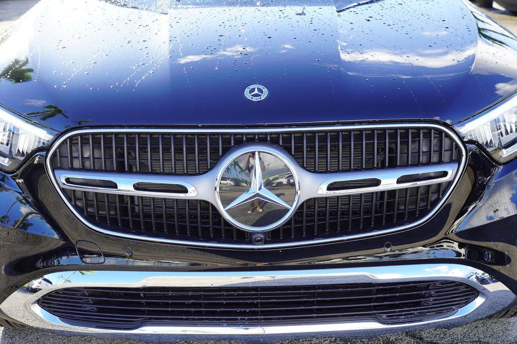 new 2026 Mercedes-Benz GLC 300 car, priced at $52,000