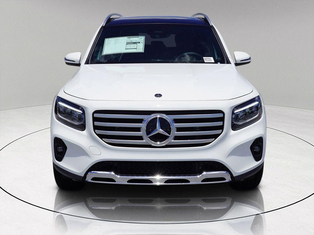 new 2025 Mercedes-Benz GLB 250 car, priced at $43,388
