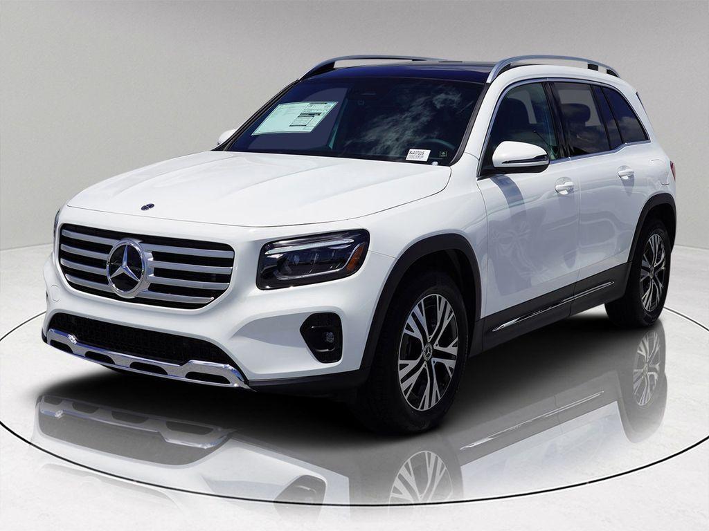 new 2025 Mercedes-Benz GLB 250 car, priced at $43,388