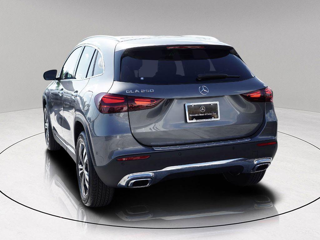 new 2026 Mercedes-Benz GLA 250 car, priced at $48,095