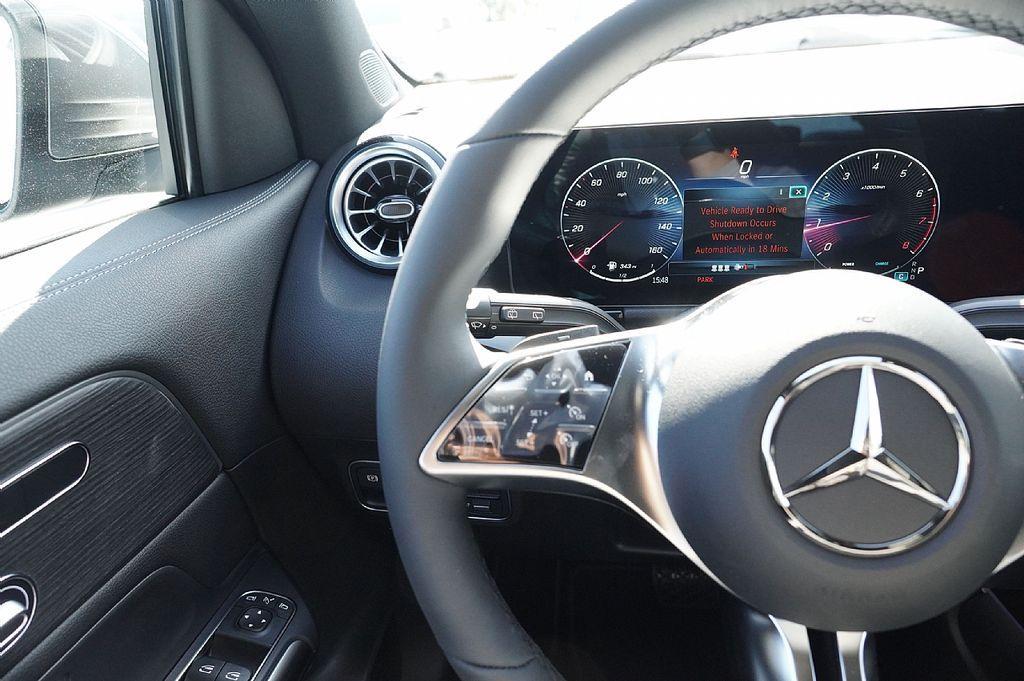 new 2026 Mercedes-Benz GLA 250 car, priced at $48,095