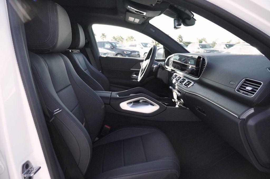 new 2026 Mercedes-Benz GLE 450 car, priced at $82,515