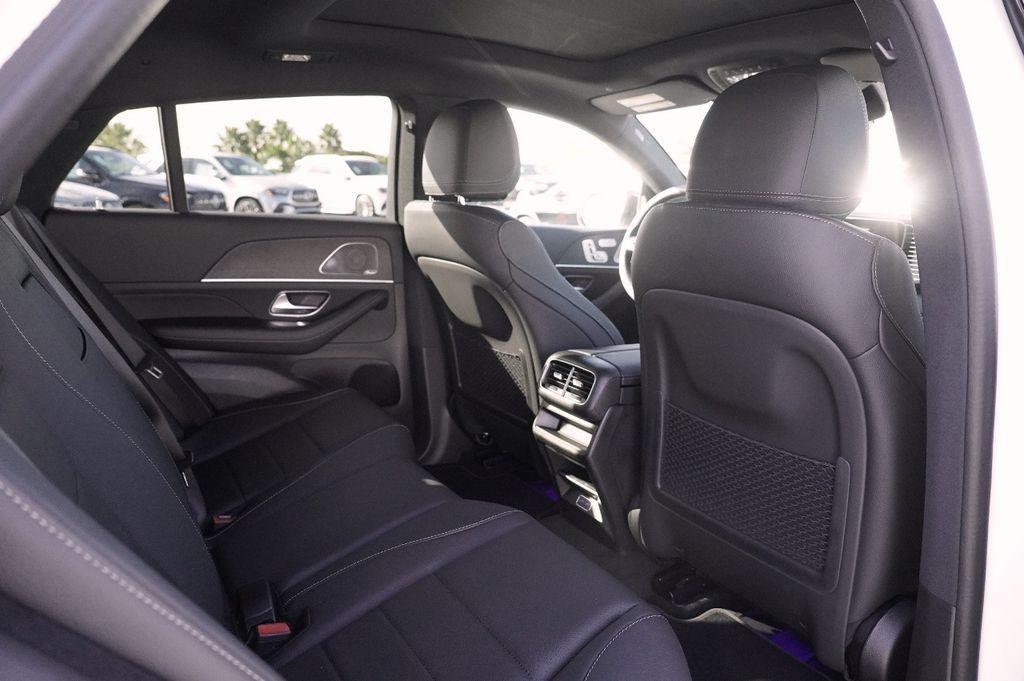new 2026 Mercedes-Benz GLE 450 car, priced at $82,515