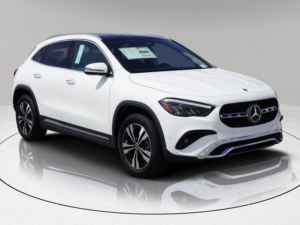 new 2025 Mercedes-Benz GLA 250 car, priced at $45,580