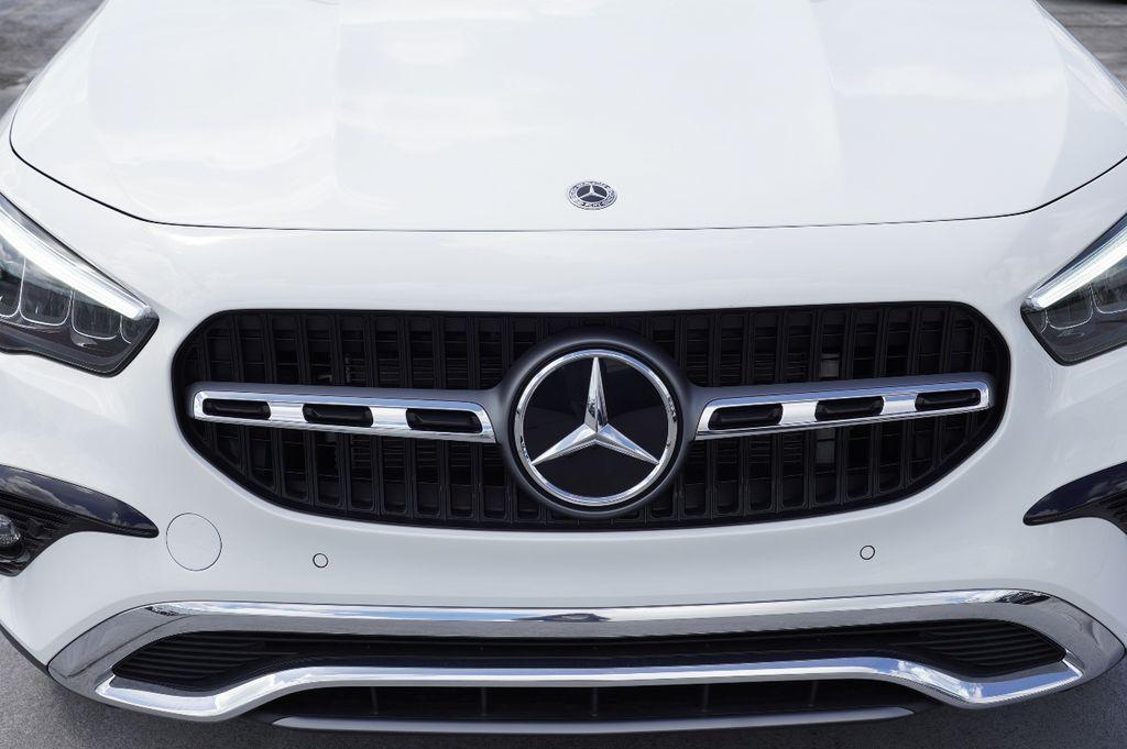 new 2025 Mercedes-Benz GLA 250 car, priced at $45,580
