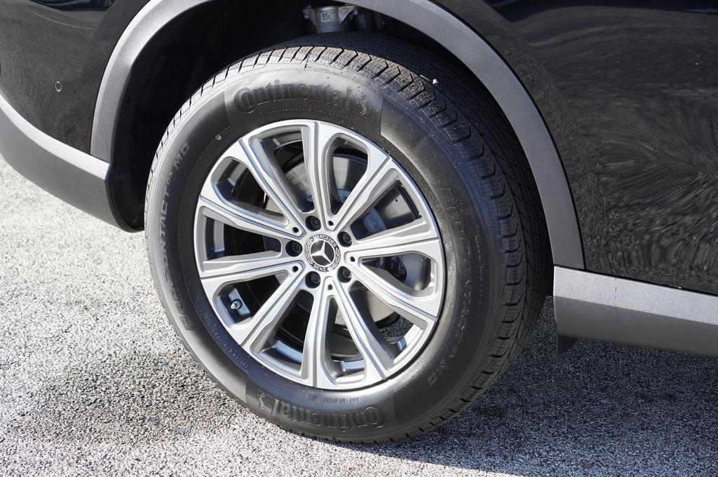 new 2026 Mercedes-Benz GLC 300 car, priced at $53,775