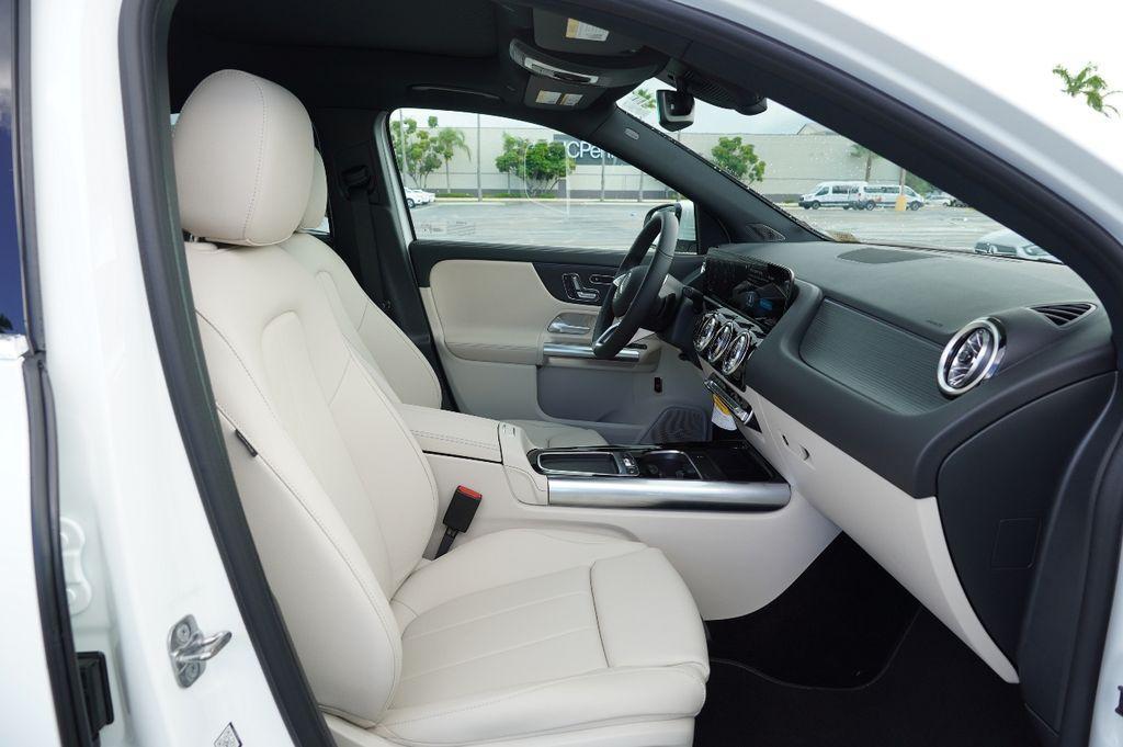 new 2026 Mercedes-Benz GLA 250 car, priced at $47,355