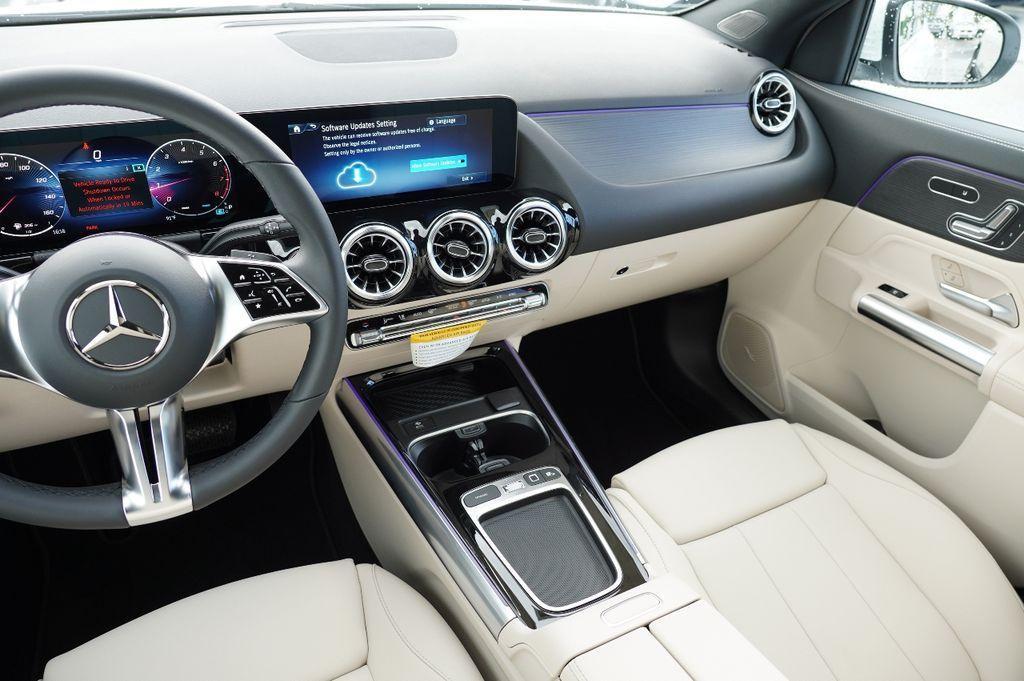 new 2026 Mercedes-Benz GLA 250 car, priced at $47,355