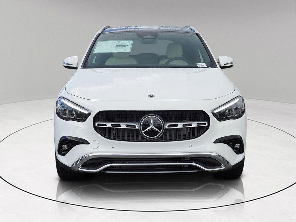 new 2026 Mercedes-Benz GLA 250 car, priced at $47,355