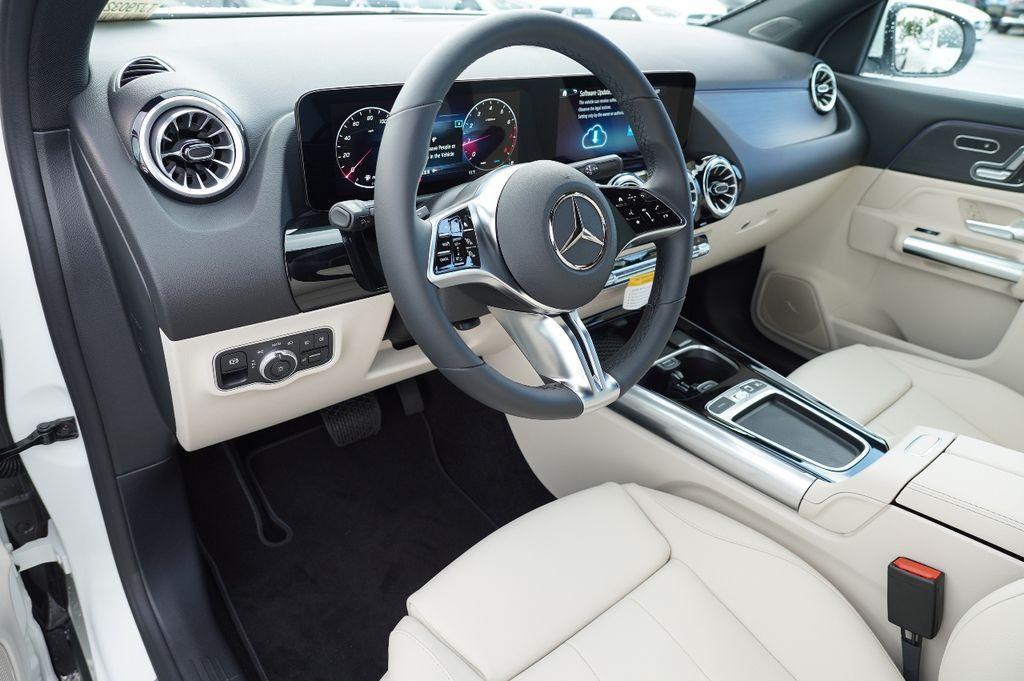 new 2026 Mercedes-Benz GLA 250 car, priced at $47,355