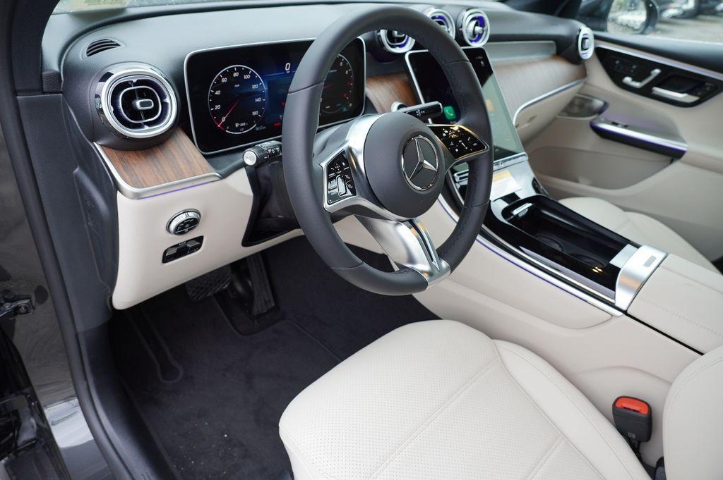 new 2025 Mercedes-Benz GLC 300 car, priced at $55,244
