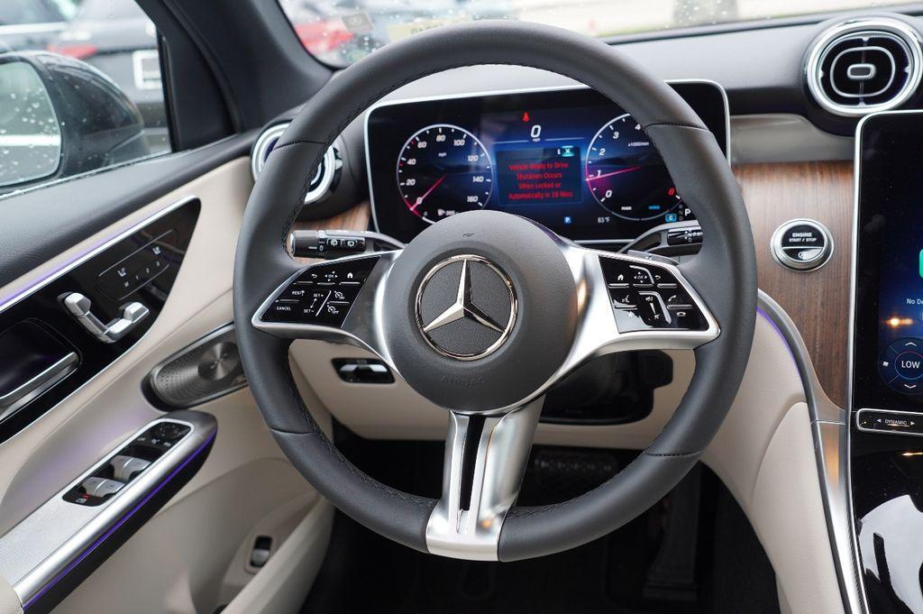 new 2025 Mercedes-Benz GLC 300 car, priced at $55,244