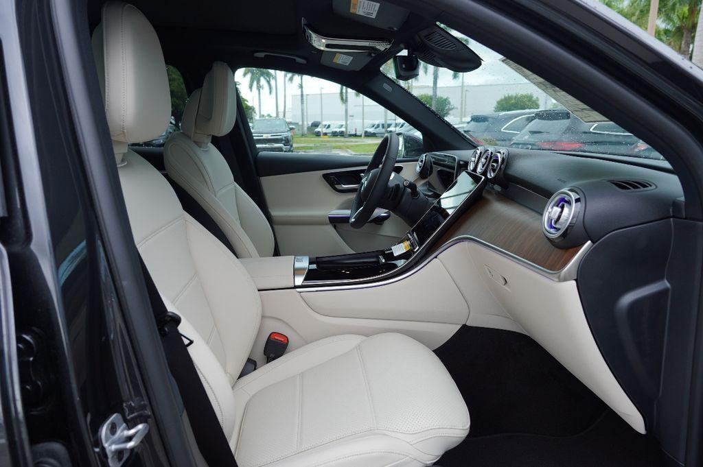 new 2025 Mercedes-Benz GLC 300 car, priced at $55,244