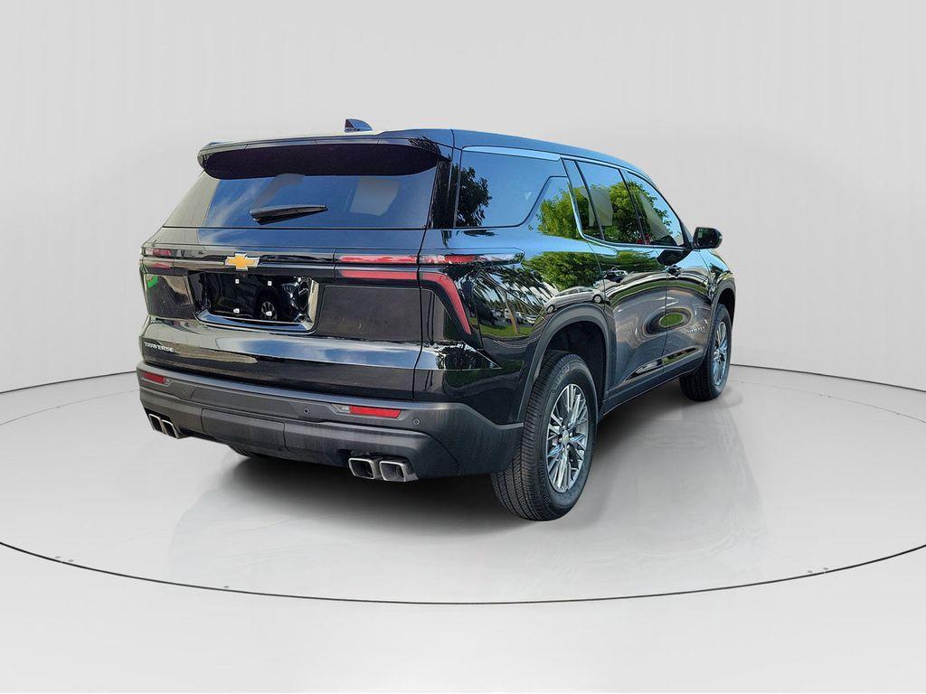used 2024 Chevrolet Traverse car, priced at $32,750