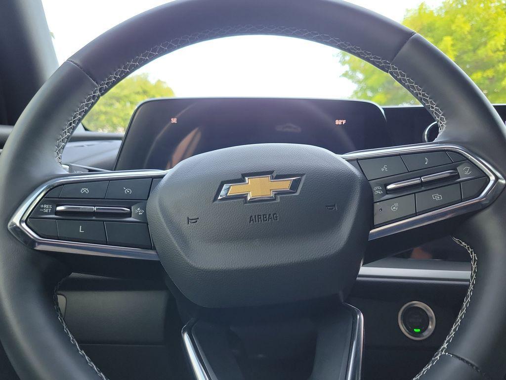 used 2024 Chevrolet Traverse car, priced at $36,551