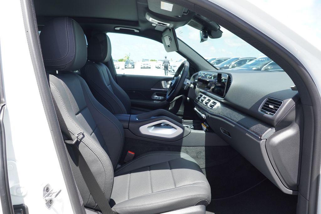 new 2026 Mercedes-Benz GLE 350 car, priced at $75,180