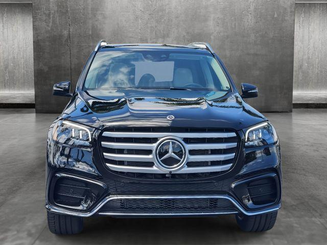 new 2024 Mercedes-Benz GLS 580 car, priced at $118,120