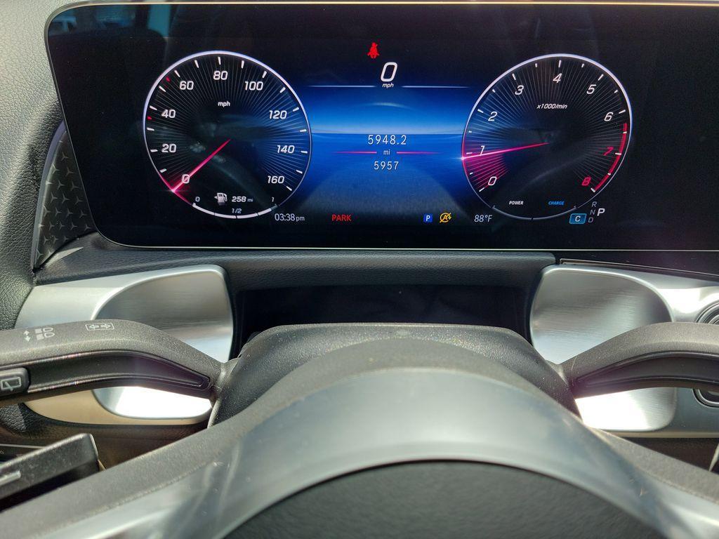 used 2025 Mercedes-Benz GLB 250 car