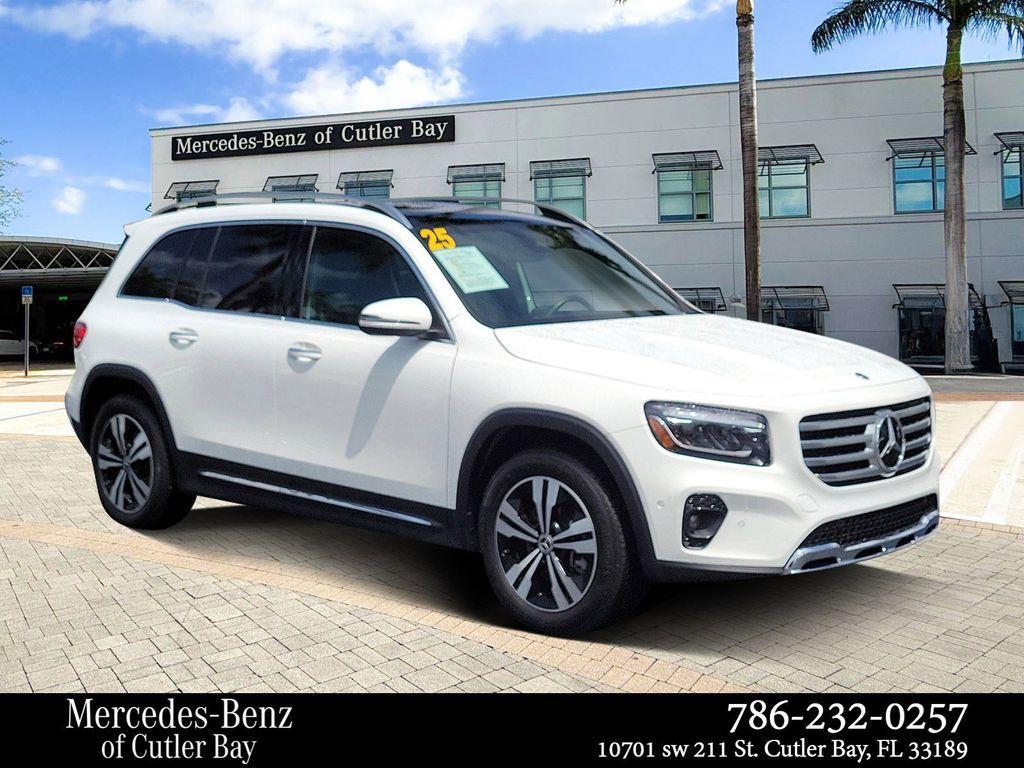 used 2025 Mercedes-Benz GLB 250 car