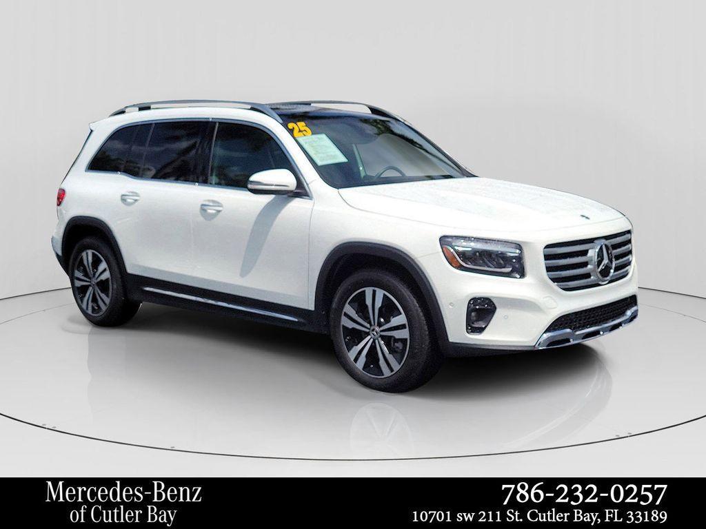 used 2025 Mercedes-Benz GLB 250 car