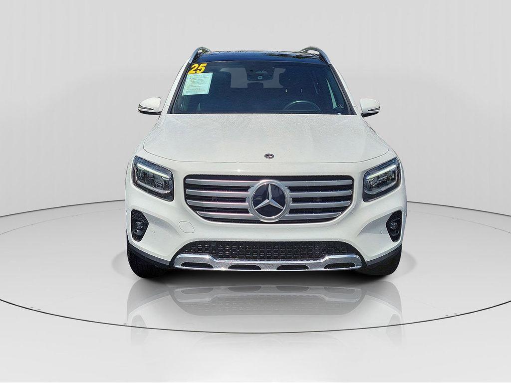 used 2025 Mercedes-Benz GLB 250 car