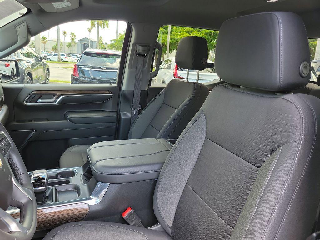 used 2024 Chevrolet Silverado 1500 car, priced at $42,600