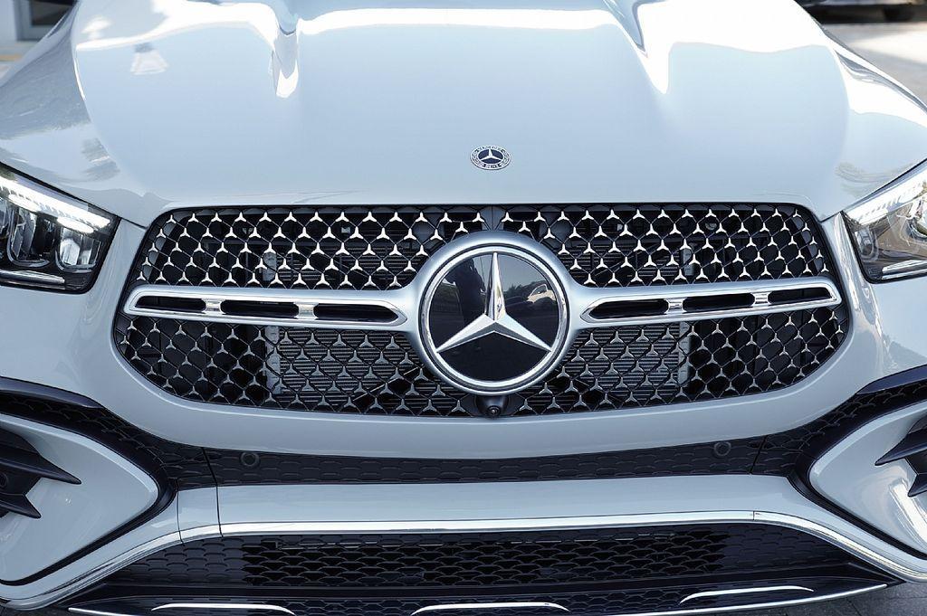 new 2026 Mercedes-Benz GLE 350 car, priced at $65,679