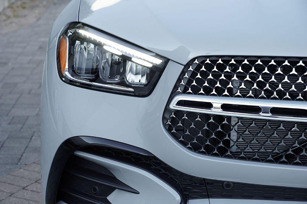 new 2026 Mercedes-Benz GLE 350 car, priced at $65,679