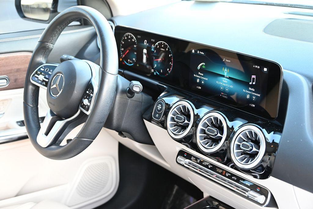 used 2023 Mercedes-Benz GLA 250 car, priced at $25,342