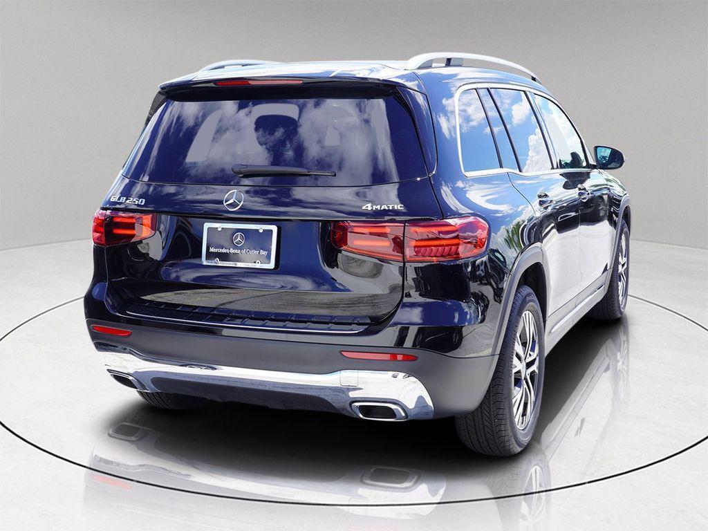 new 2025 Mercedes-Benz GLB 250 car, priced at $45,221
