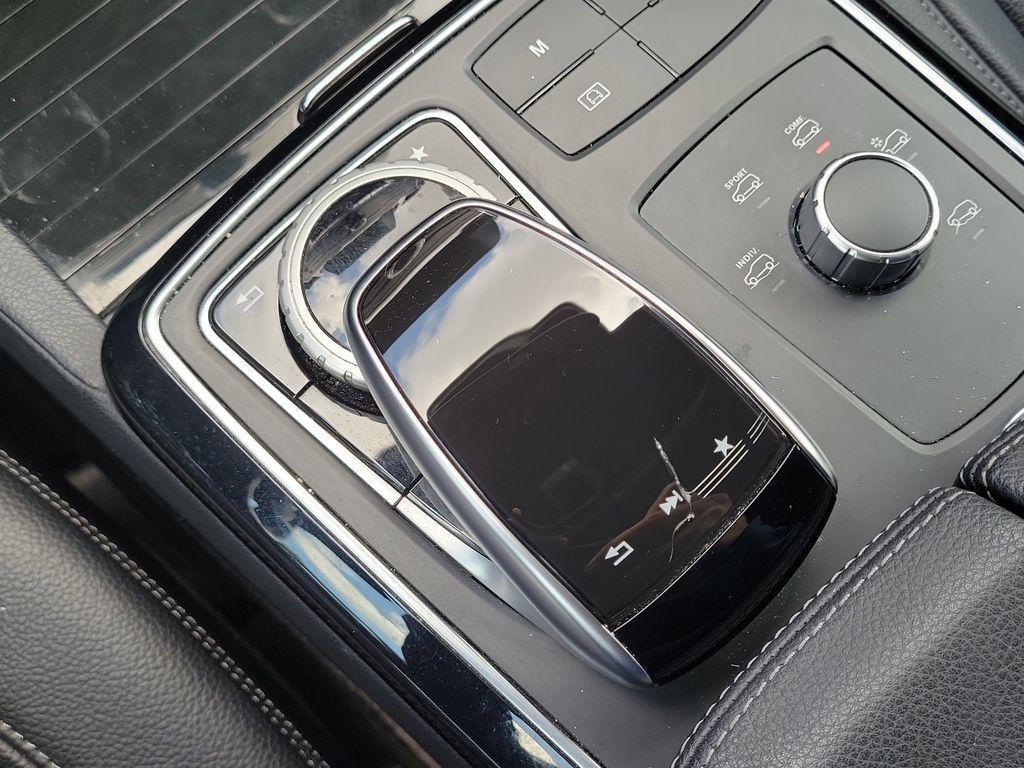 used 2019 Mercedes-Benz GLE 400 car, priced at $26,990