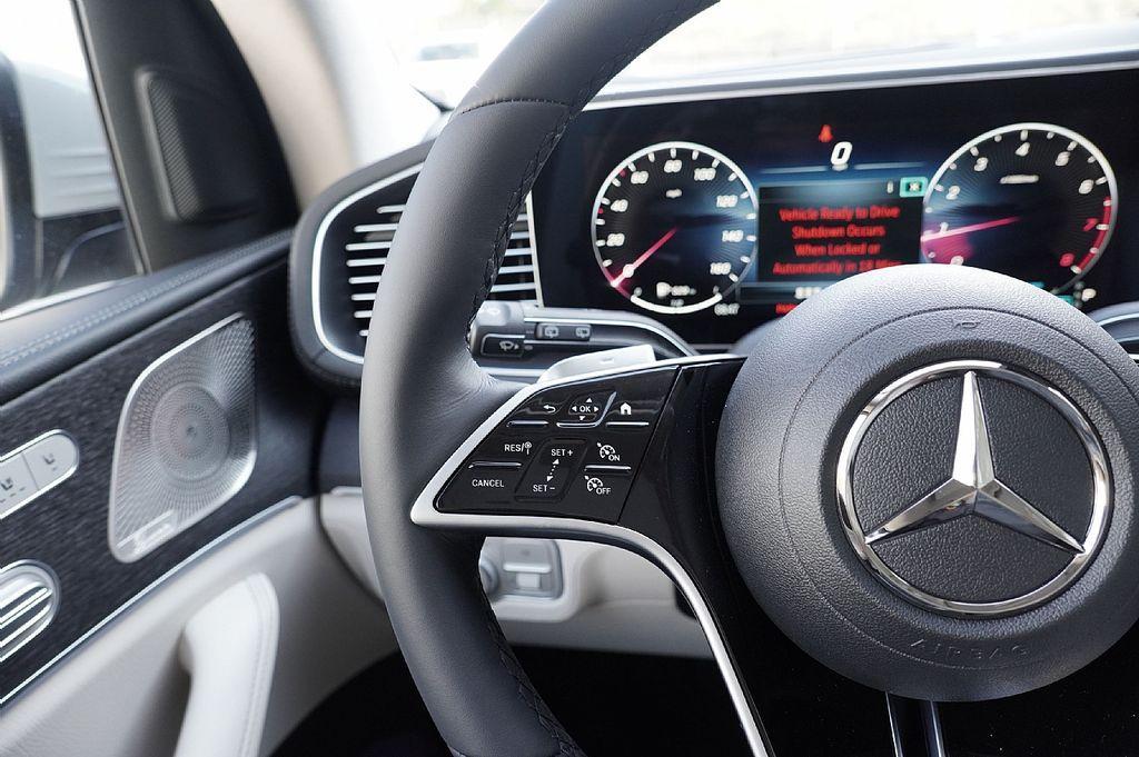 new 2026 Mercedes-Benz GLE 350 car, priced at $78,535