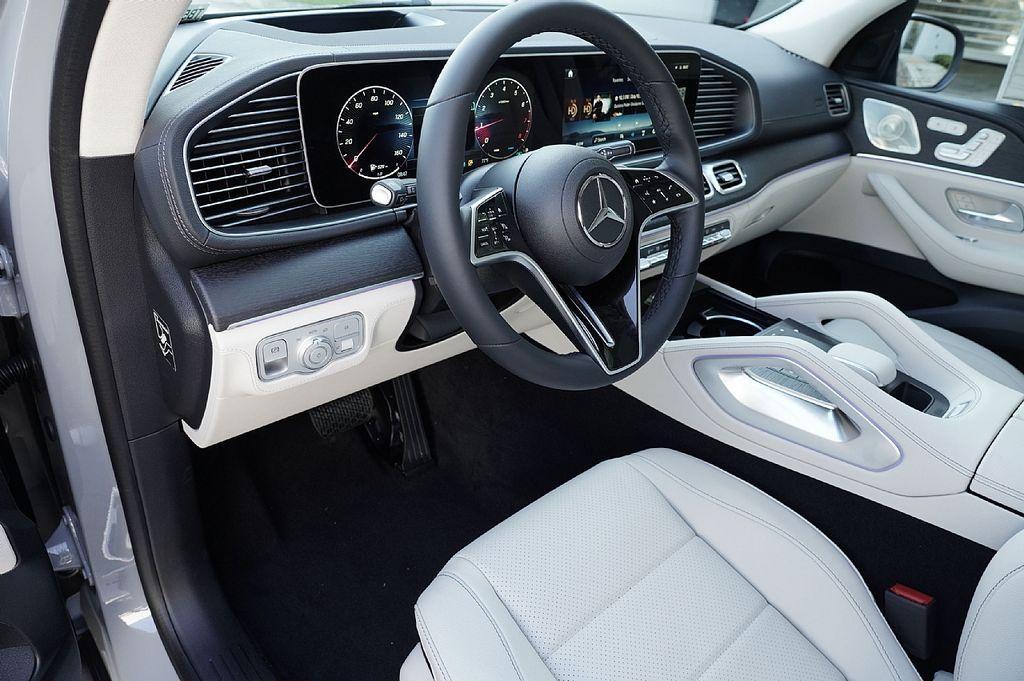 new 2026 Mercedes-Benz GLE 350 car, priced at $78,535