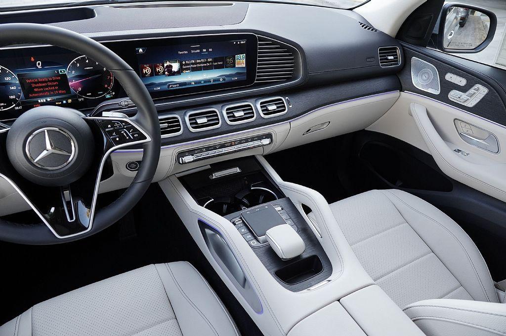 new 2026 Mercedes-Benz GLE 350 car, priced at $78,535