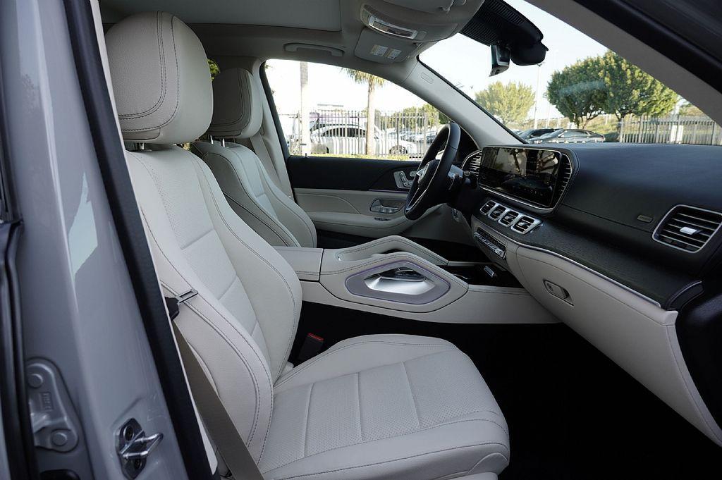 new 2026 Mercedes-Benz GLE 350 car, priced at $78,535