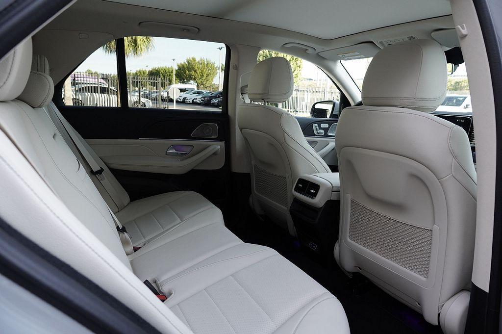 new 2026 Mercedes-Benz GLE 350 car, priced at $78,535