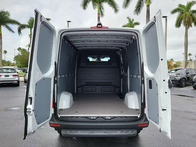 new 2025 Mercedes-Benz Sprinter 2500 car, priced at $55,424