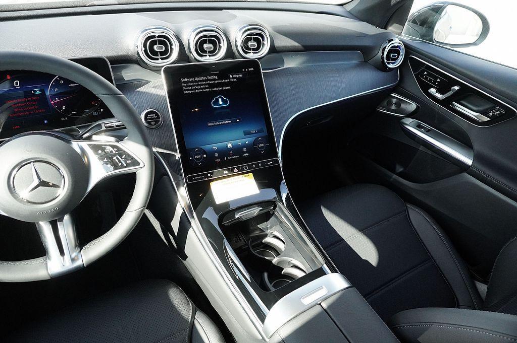 new 2026 Mercedes-Benz GLC 300 car, priced at $54,350