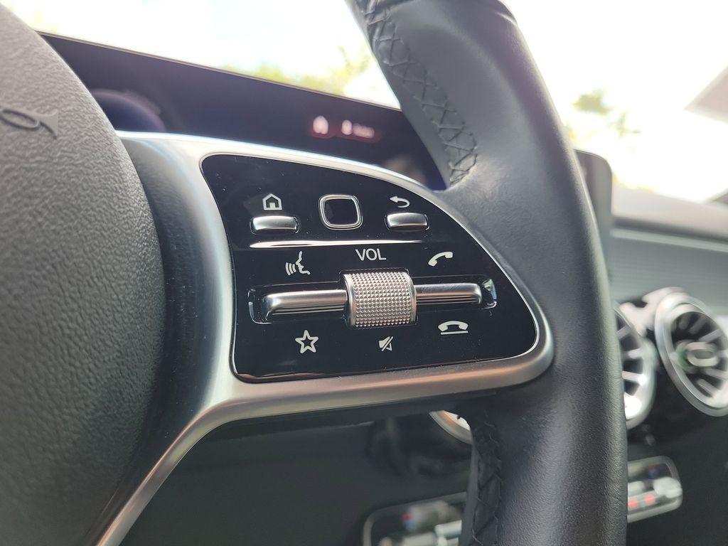 used 2022 Mercedes-Benz GLB 250 car, priced at $29,500
