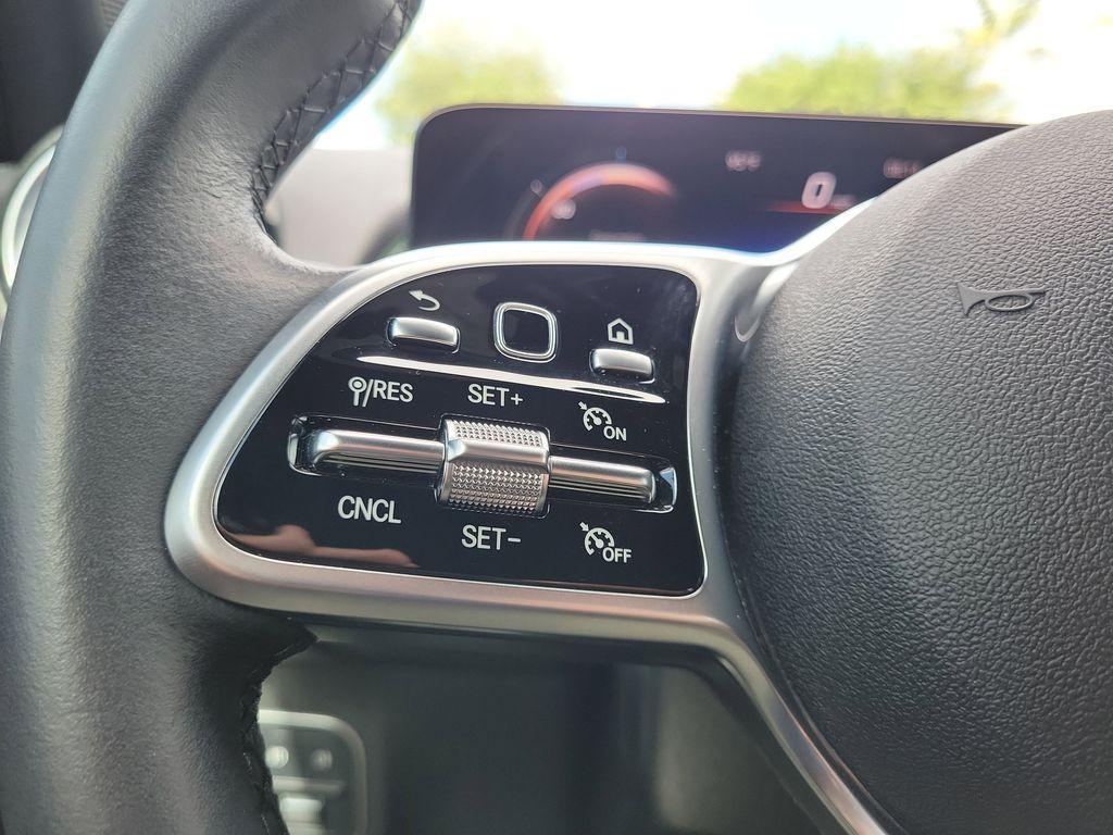 used 2022 Mercedes-Benz GLB 250 car, priced at $29,500