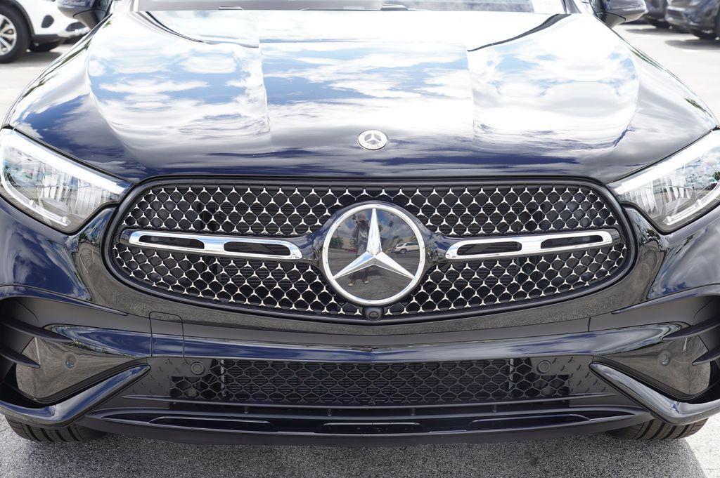 new 2026 Mercedes-Benz GLC 300 car, priced at $57,720