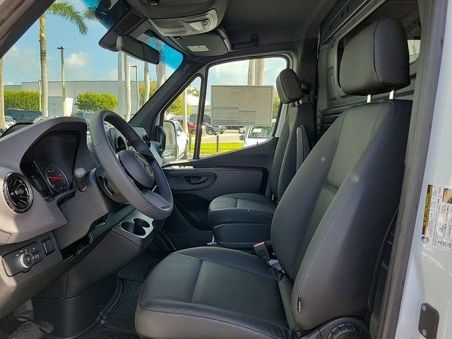 new 2025 Mercedes-Benz Sprinter 2500 car, priced at $55,424