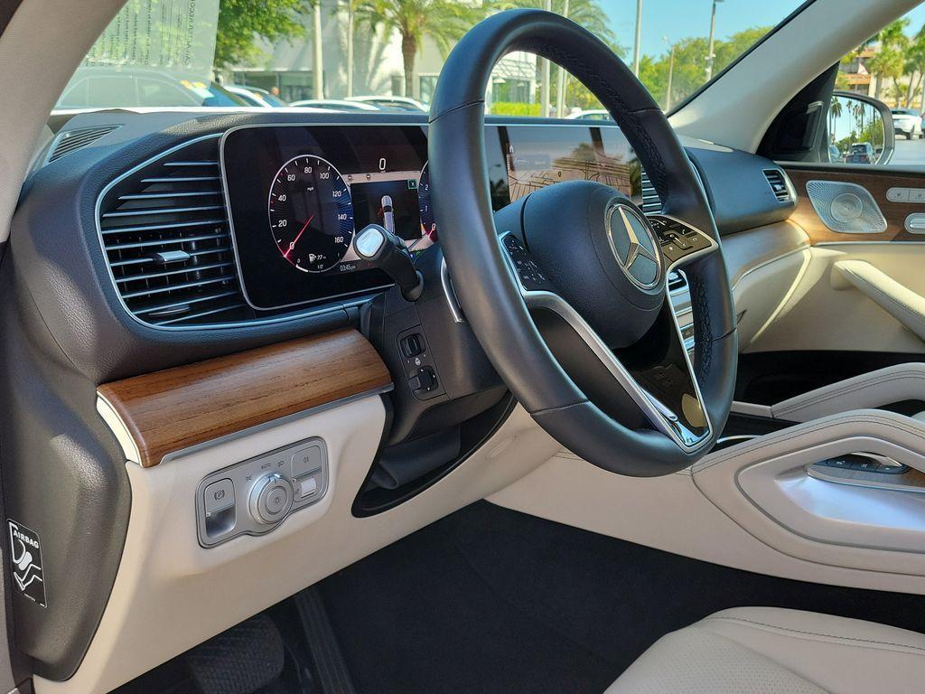 used 2024 Mercedes-Benz GLE 450 car, priced at $64,999